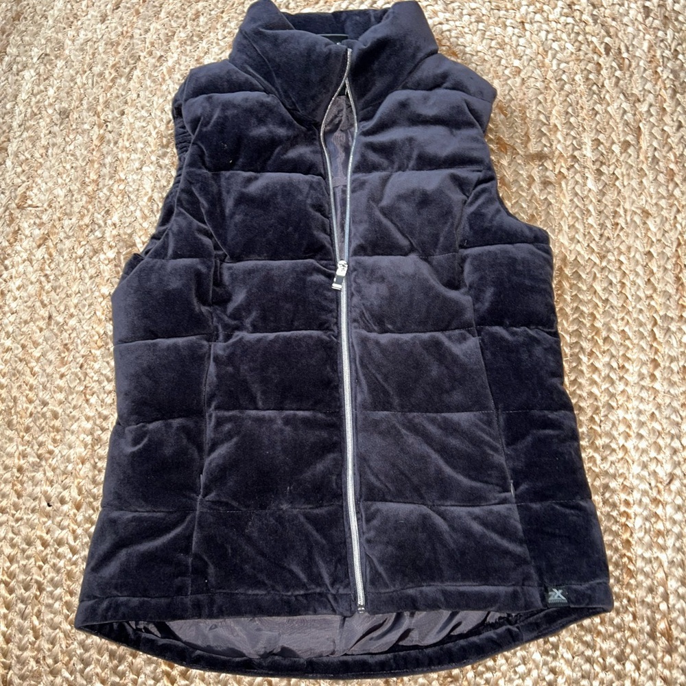 ZeroXposur Women's Dark Quilted Vest